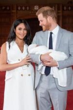 Watch Meghan & Harry: A Royal Baby Story 5movies